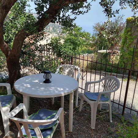 La Quiete Apartment Ospedaletti Ngoại thất bức ảnh