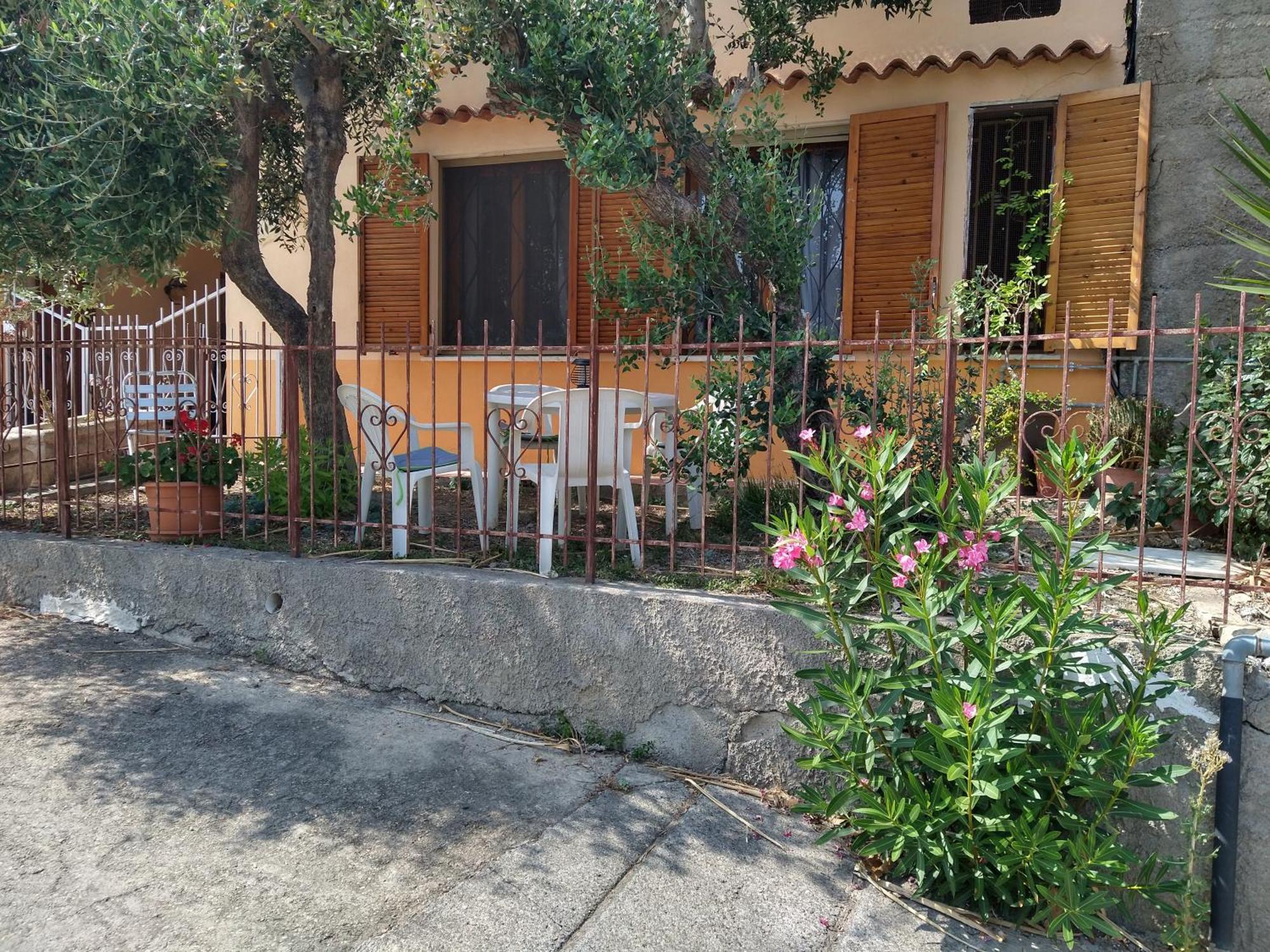 La Quiete Apartment Ospedaletti Ngoại thất bức ảnh