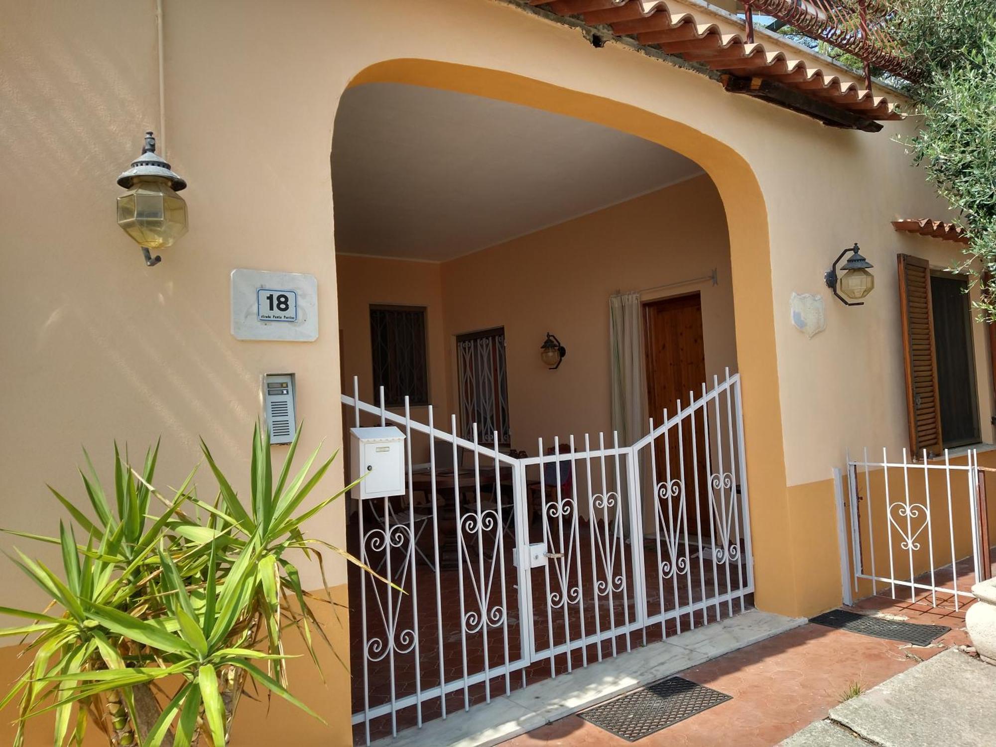 La Quiete Apartment Ospedaletti Ngoại thất bức ảnh